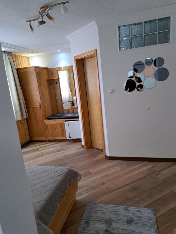 Lake House جيزيرسي المظهر الخارجي الصورة